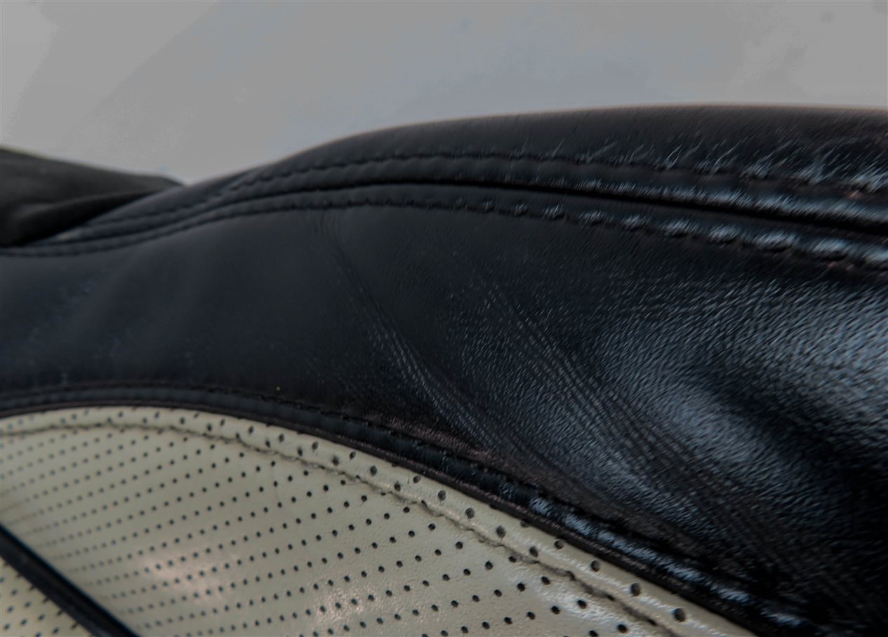 Thumbnail 7: 14-20 ROVER SPORT (L494) LEFT DRIVER LOWER BOTTOM SEAT CUSHION (Ebony/Ivory)