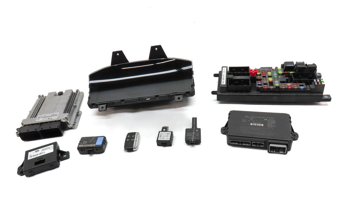 Thumbnail 2: 2015 RANGE ROVER SPORT (L405 L494) NETWORK CENTRAL GATEWAY CONTROL MODULE