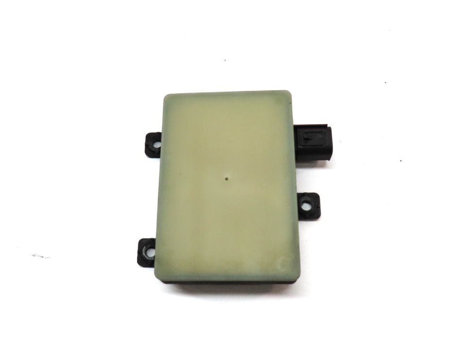 Thumbnail 5: 14-15 JAGUAR FTYPE / RANGE ROVER SPORT (L494) REAR RIGHT BLIND SPOT RADAR MODULE