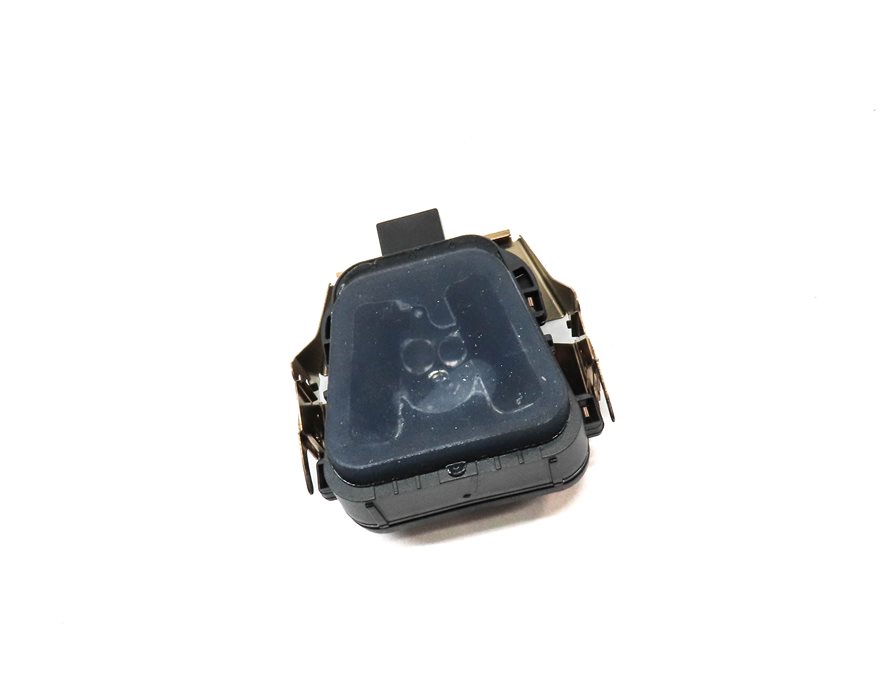 Thumbnail 3: 2015 RANGE ROVER SPORT (L494) FRONT WINDSHIELD RAIN WATER SOLAR LIGHT SENSOR RLS