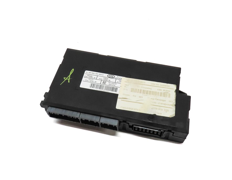Thumbnail 1: 2015 RANGE ROVER SPORT (L494) FRONT RIGHT PASSENGER 16 WAY SEAT CONTROL MODULE
