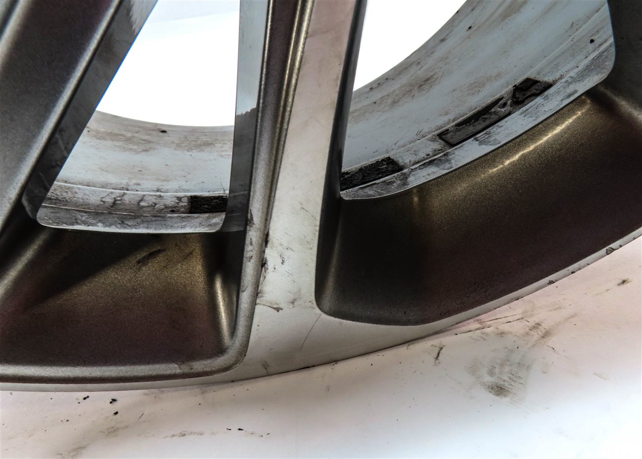 Thumbnail 9: 20-22 ROVER SPORT DISCOVERY (L462 L494) 21x9.5 10 SPOKE SLANTED V WHEEL RIM 
