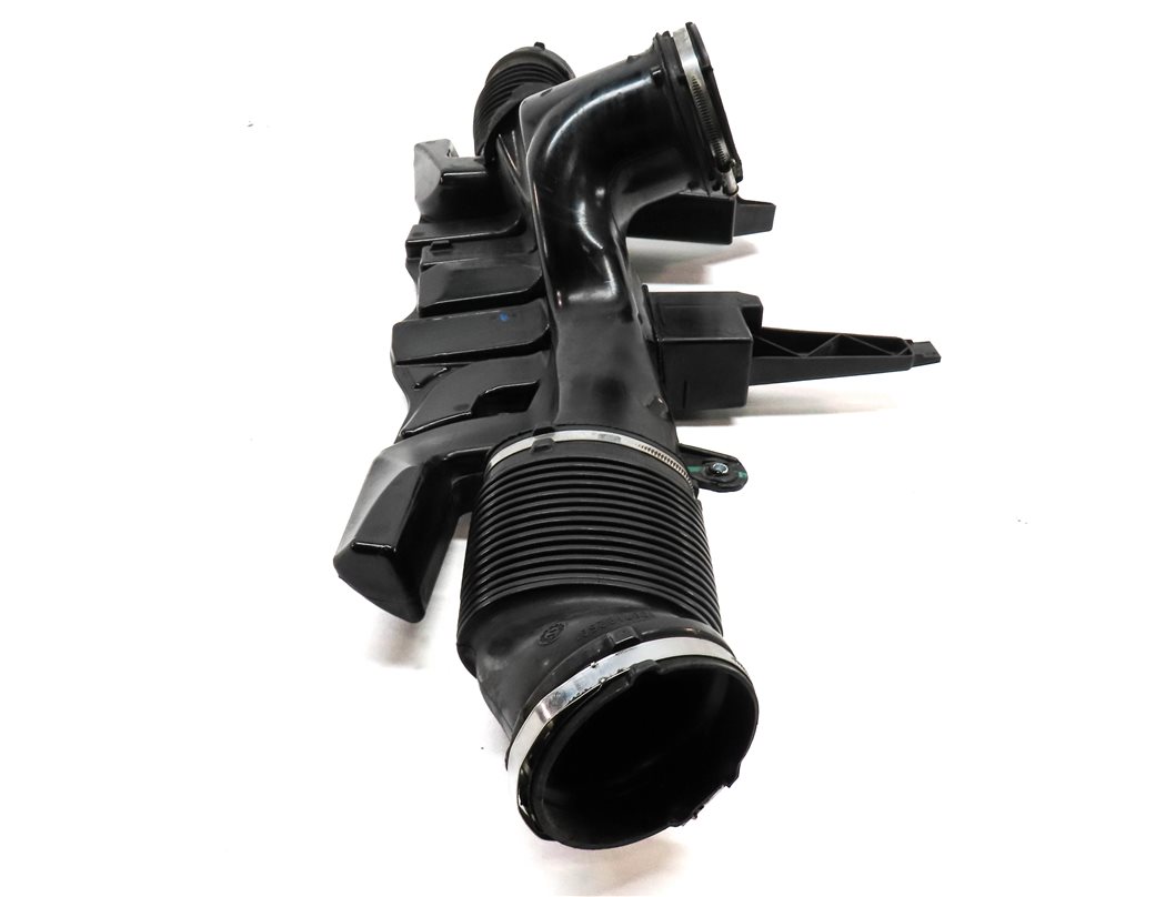 Thumbnail 5: 2015 RANGE ROVER SPORT (L494) 5.0L SUPERCHARGED ENGINE AIR INTAKE RESONATOR BOX