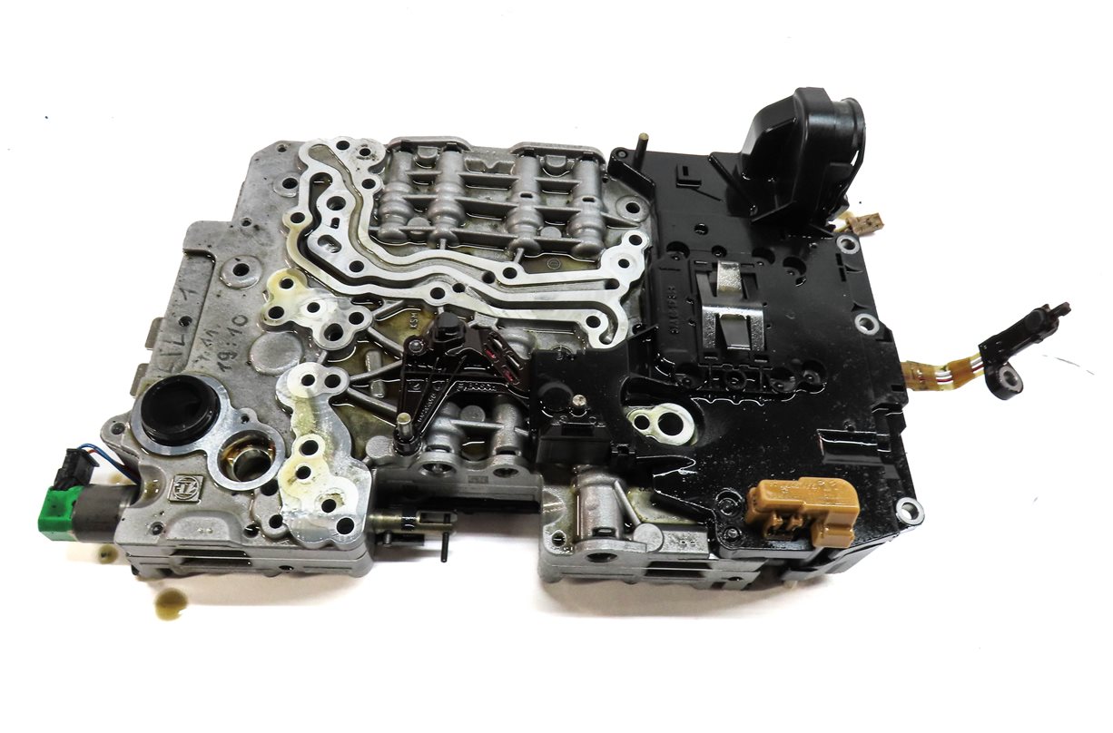 Thumbnail 4: 2013-2016 RANGE ROVER SPORT (L494) SUPERCHARGED VALVE BODY (AUTO START STOP)