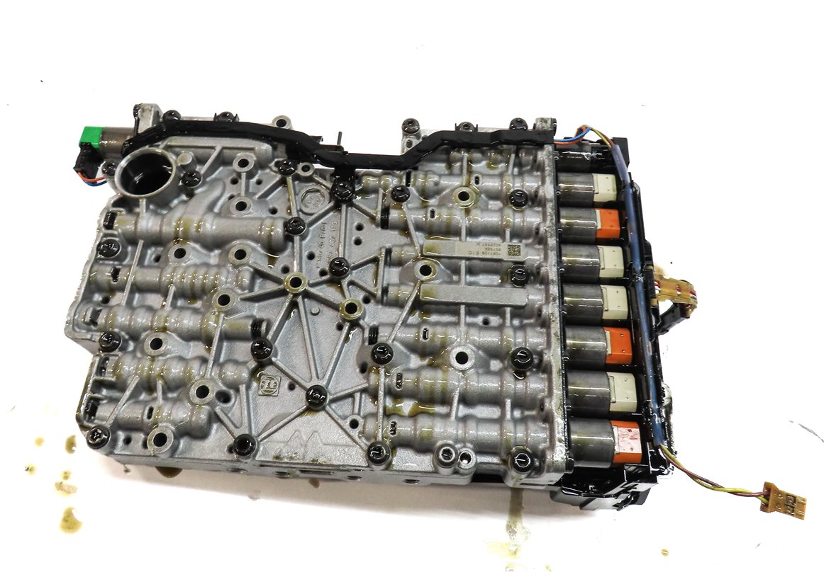 Thumbnail 5: 2013-2016 RANGE ROVER SPORT (L494) SUPERCHARGED VALVE BODY (AUTO START STOP)