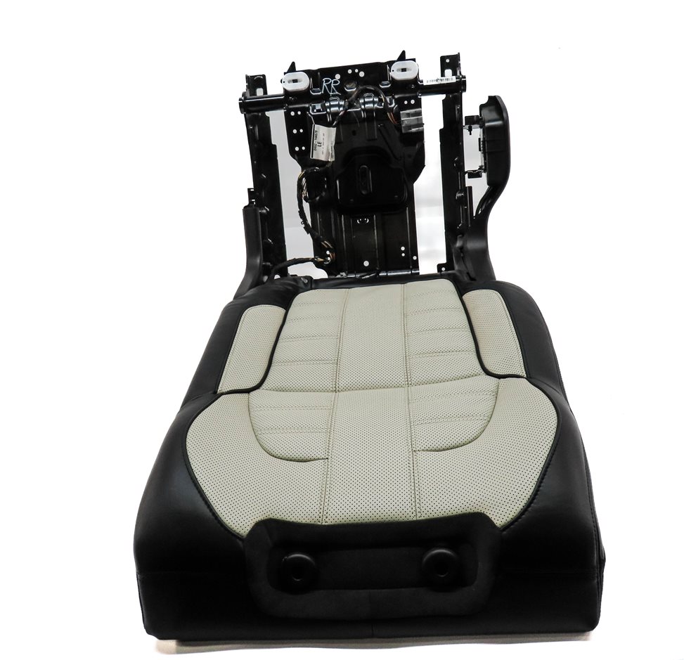 Thumbnail 3: 2015 RANGE ROVER SPORT (L494) REAR RIGHT UPPER TOP SEAT CUSHION (Ebony/Ivory)