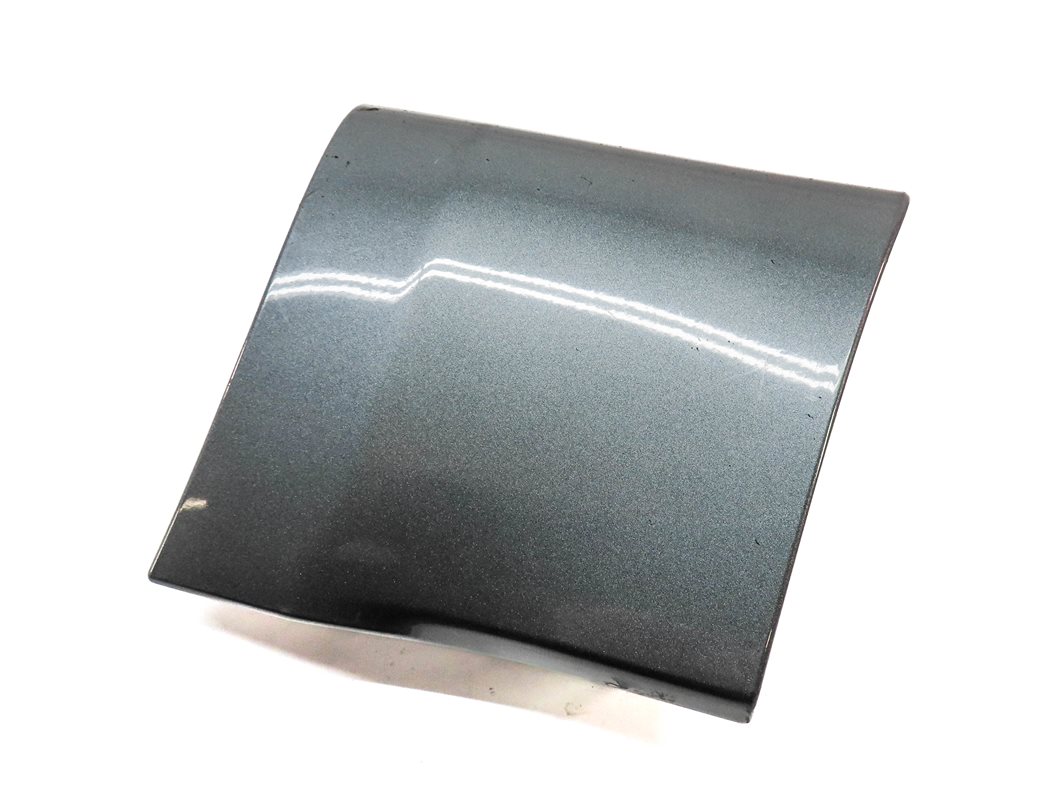 Thumbnail 3: 2015 RANGE ROVER SPORT (L494) FRONT RIGHT PASSENGER LOWER FENDER TRIM CAP (Grey)