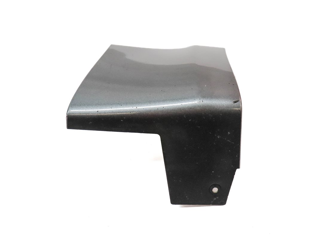 Thumbnail 4: 2015 RANGE ROVER SPORT (L494) FRONT RIGHT PASSENGER LOWER FENDER TRIM CAP (Grey)