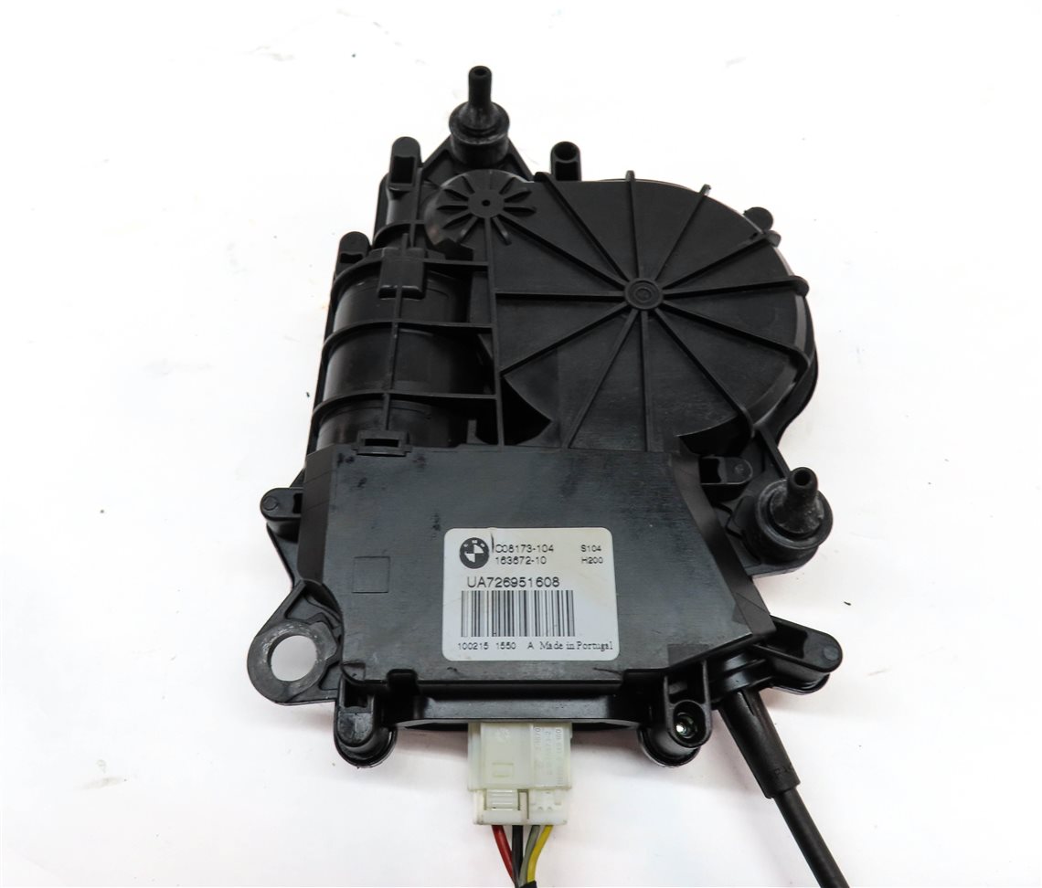 Thumbnail 6: 2015 BMW 428I GRAN COUPE (F32) REAR TRUNK TAILGATE HATCH LID LATCH w/ SOFT CLOSE