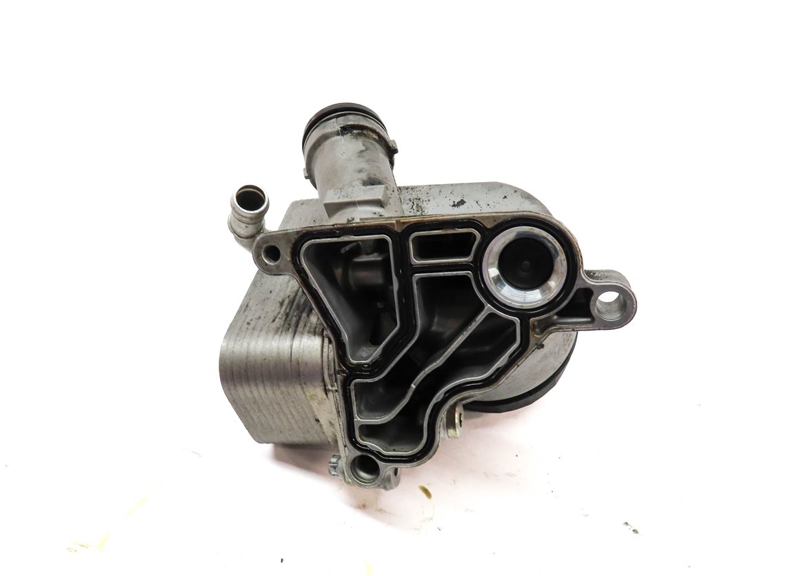 Thumbnail 5: 2015 BMW 428I GRAN COUPE (F32) 2.0L (N26) ENGINE MOTOR OIL FLUID FILTER HOUSING