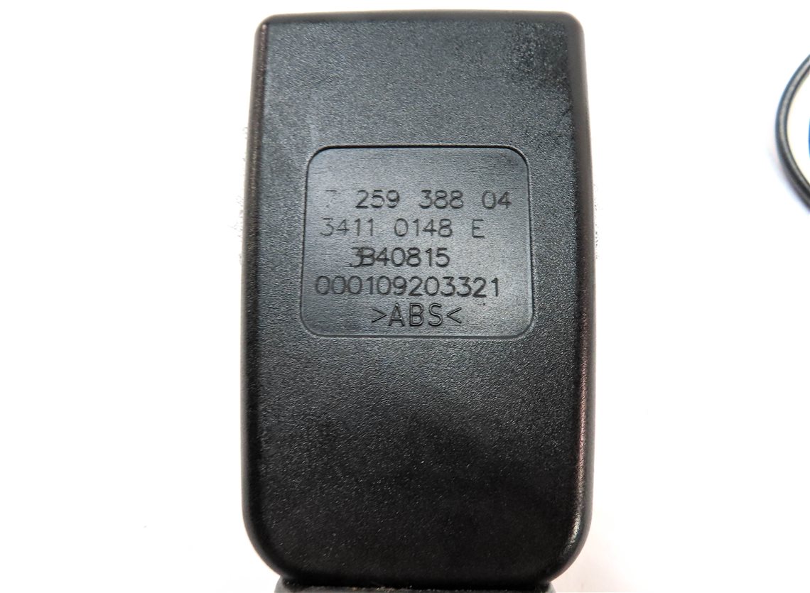 Thumbnail 6: 12-19 BMW 2 3 4 M3 (F22 F32 F33 F34 F36) FRONT RIGHT PASSENGER SEATBELT RECEIVER
