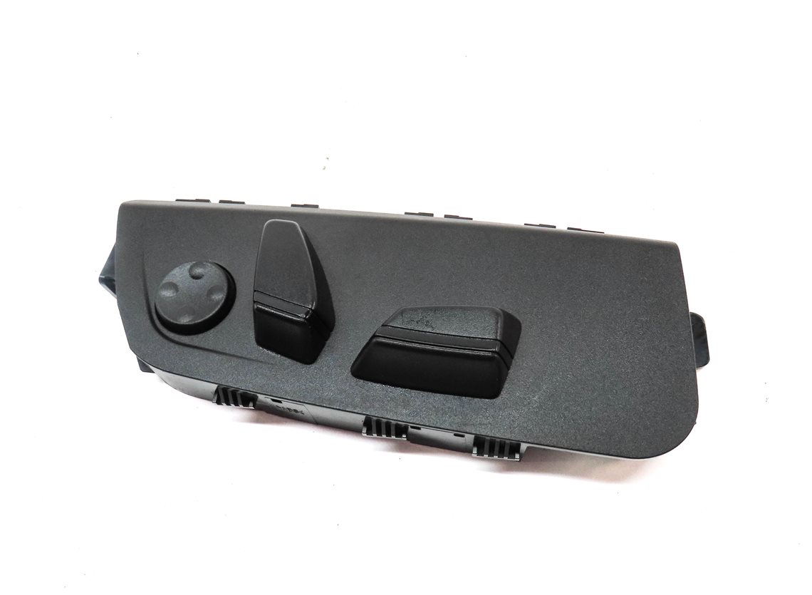 Thumbnail 2: 2015 BMW 428I GRAN COUPE (F32) FRONT RIGHT PASSENGER SEAT ADJUST SWITCH w/LUMBAR