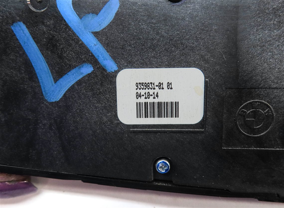 Thumbnail 6: 2015 BMW 428I GRAN COUPE (F32) FRONT LEFT DRIVER SEAT ADJUST SWITCH w/LUMBAR