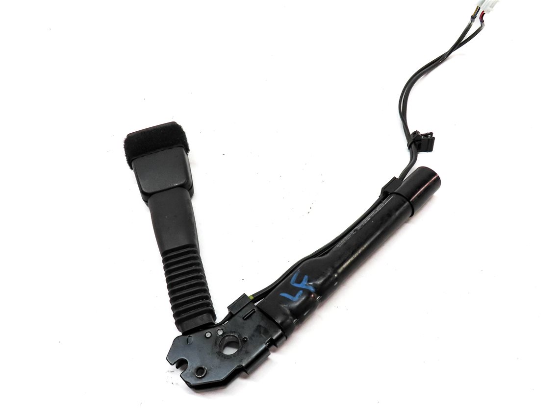 Thumbnail 4: 2012-2019 BMW 2 3 4 SERIES (F22 F30 F32) LEFT FRONT DRIVER SEATBELT RECEIVER