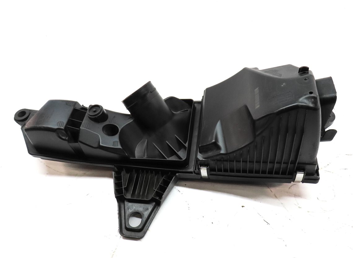 Thumbnail 5: 2012-2016 BMW 228i 328i 328iGT 428i (F22 F30 F32 F34) 2.0L N26 AIR FILTER BOX