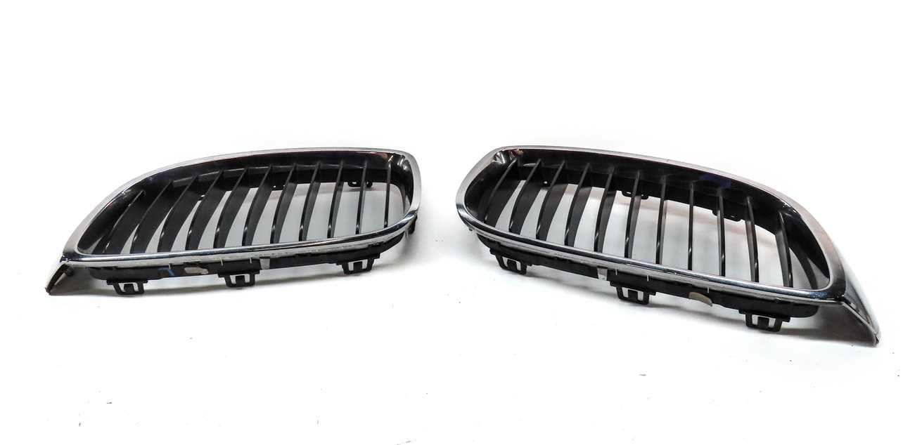 Thumbnail 2: 2014-2017 BMW 428i 430i 435i 440i (F32) FRONT LEFT & RIGHT HOOD VENT GRILLE SET