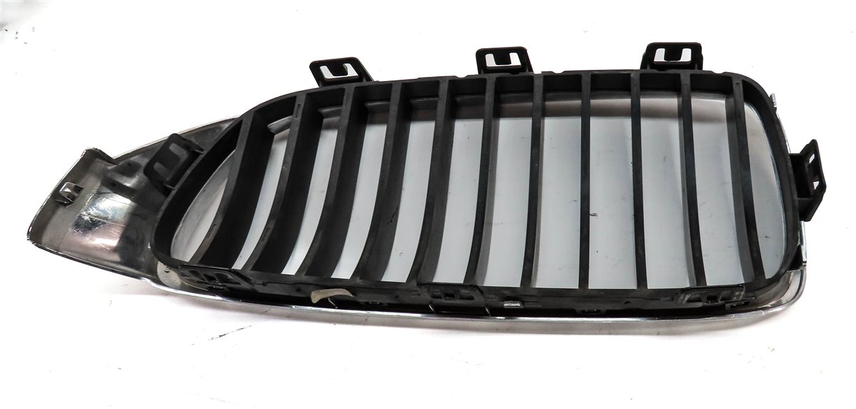 Thumbnail 5: 2014-2017 BMW 428i 430i 435i 440i (F32) FRONT LEFT & RIGHT HOOD VENT GRILLE SET