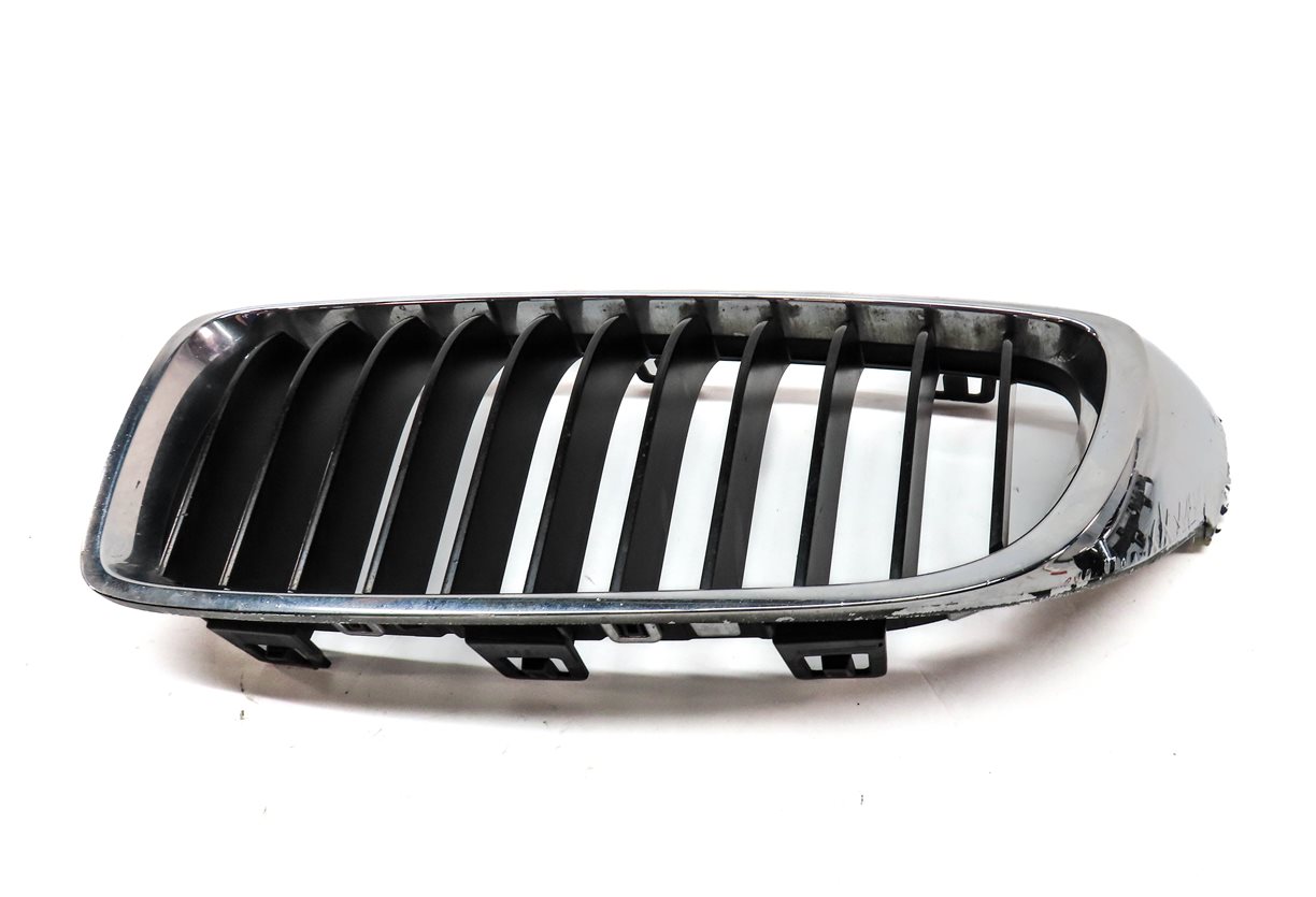 Thumbnail 6: 2014-2017 BMW 428i 430i 435i 440i (F32) FRONT LEFT & RIGHT HOOD VENT GRILLE SET