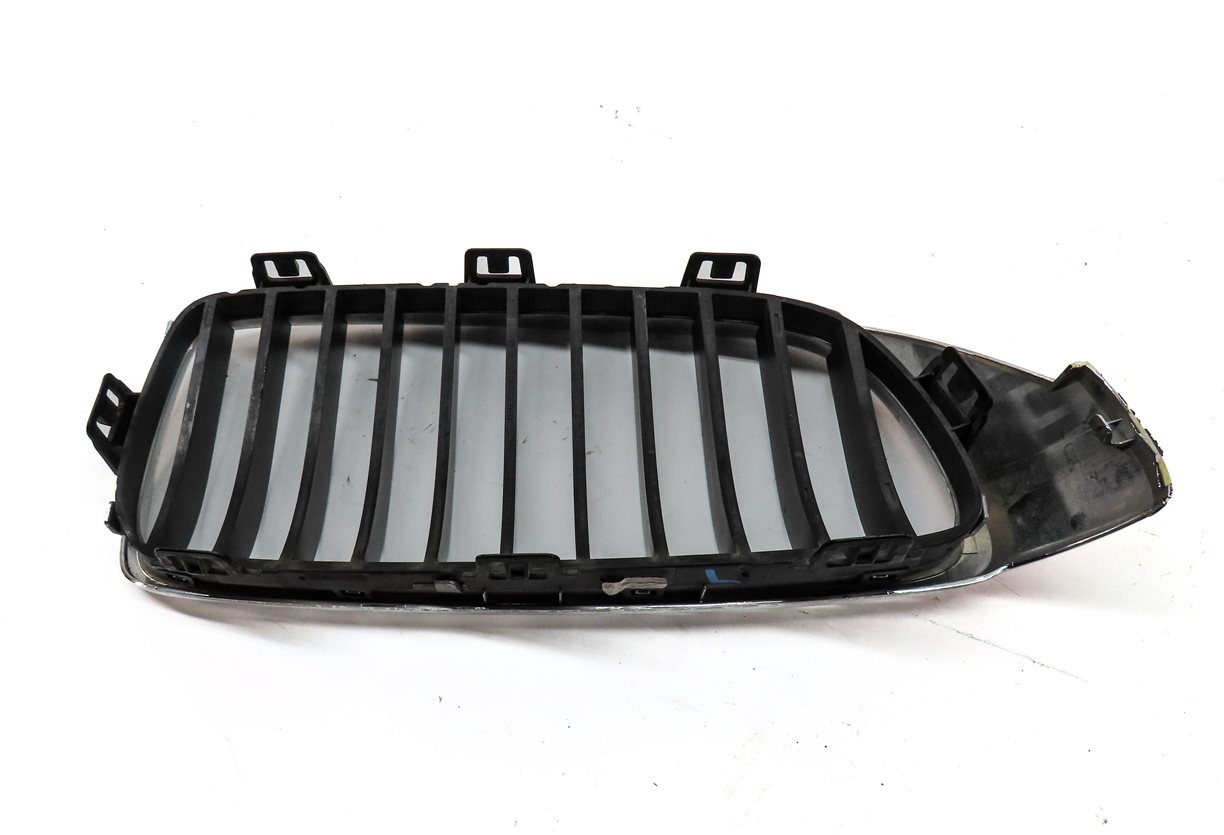 Thumbnail 7: 2014-2017 BMW 428i 430i 435i 440i (F32) FRONT LEFT & RIGHT HOOD VENT GRILLE SET
