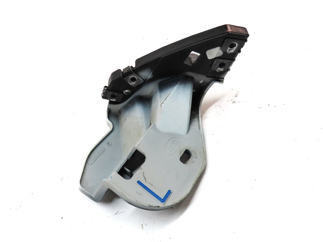 Thumbnail 3: 2013 RANGE ROVER EVOQUE (L538) FRONT LEFT DRIVER LOWER FENDER MOUNT BRACKET