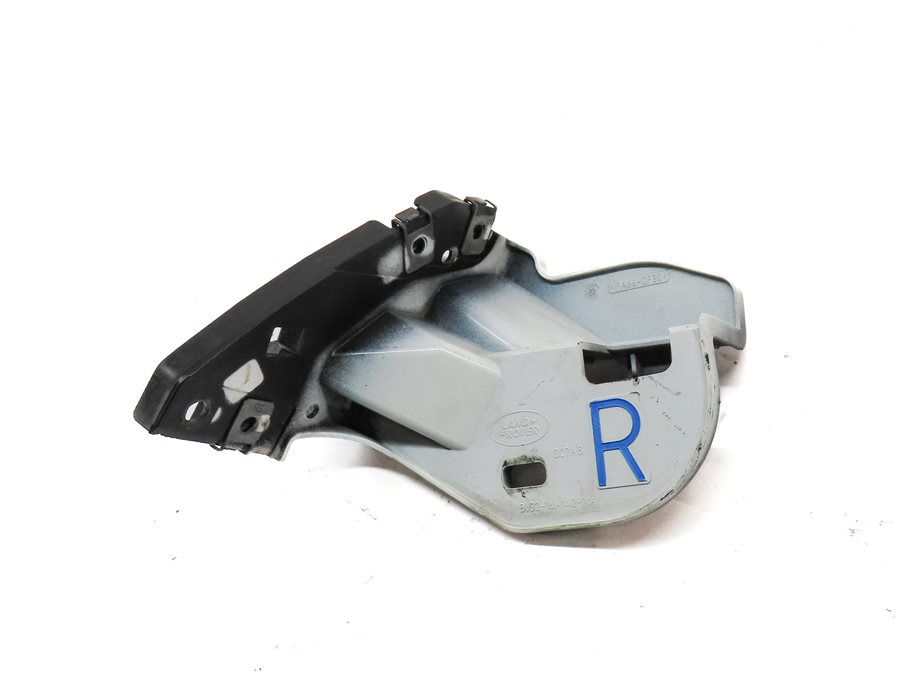 Thumbnail 2: 2013 RANGE ROVER EVOQUE (L538) FRONT RIGHT PASSENGER LOWER FENDER MOUNT BRACKET