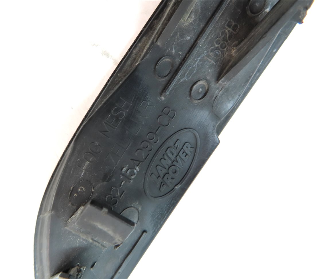 Thumbnail 6: 13 RANGE ROVER EVOQUE (L538) FRONT LEFT DRIVER LOWER BUMPER FOGLIGHT TRIM SET/2