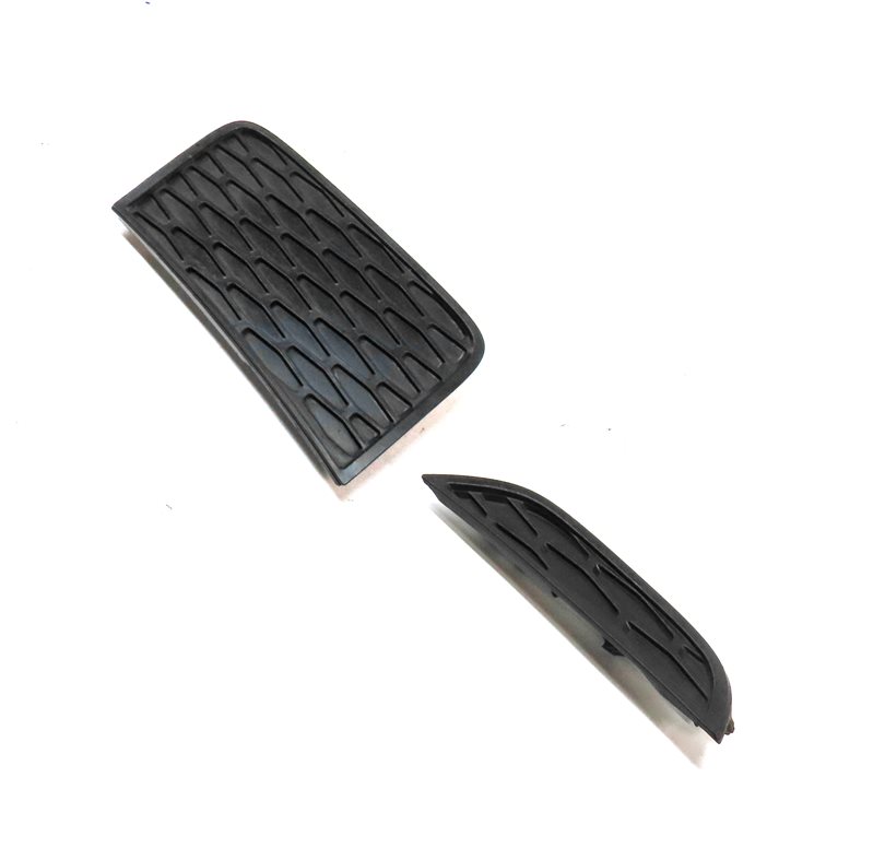Thumbnail 1: 13 RANGE ROVER EVOQUE L538 RIGHT PASSENGER LOWER BUMPER FOGLIGHT TRIM SET/2