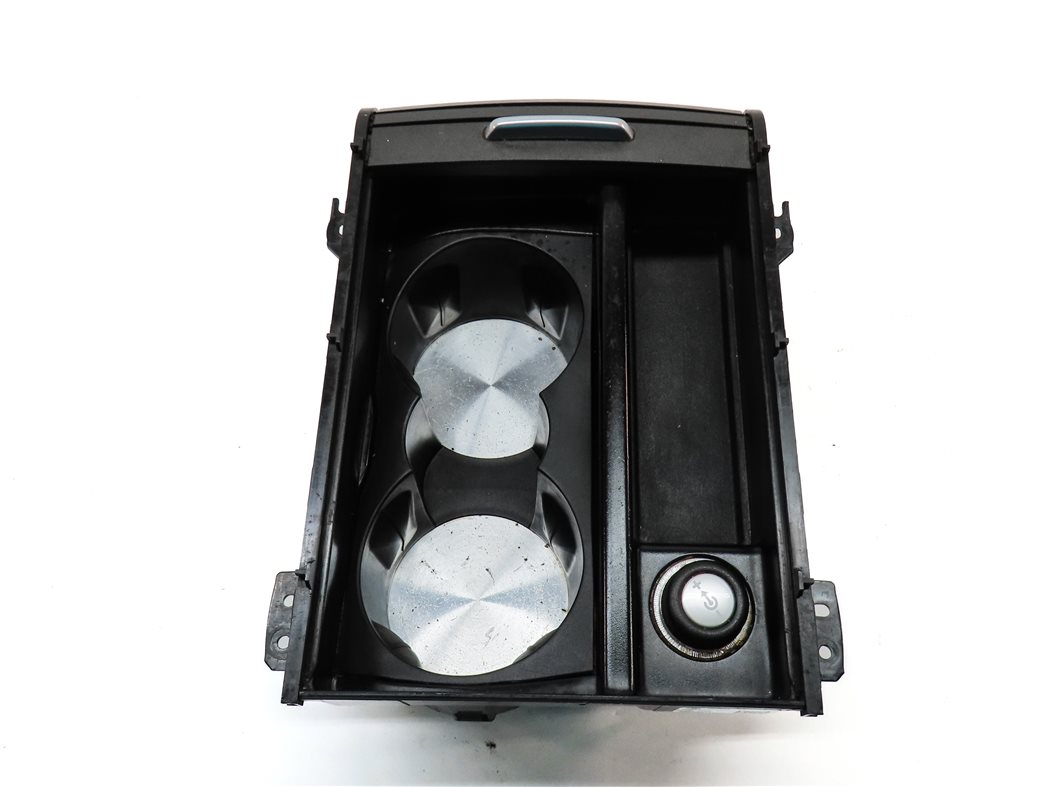 Thumbnail 7: 2013 RANGE ROVER EVOQUE (L538) FRONT CENTER CONSOLE CUPHOLDER 12V SOCKET