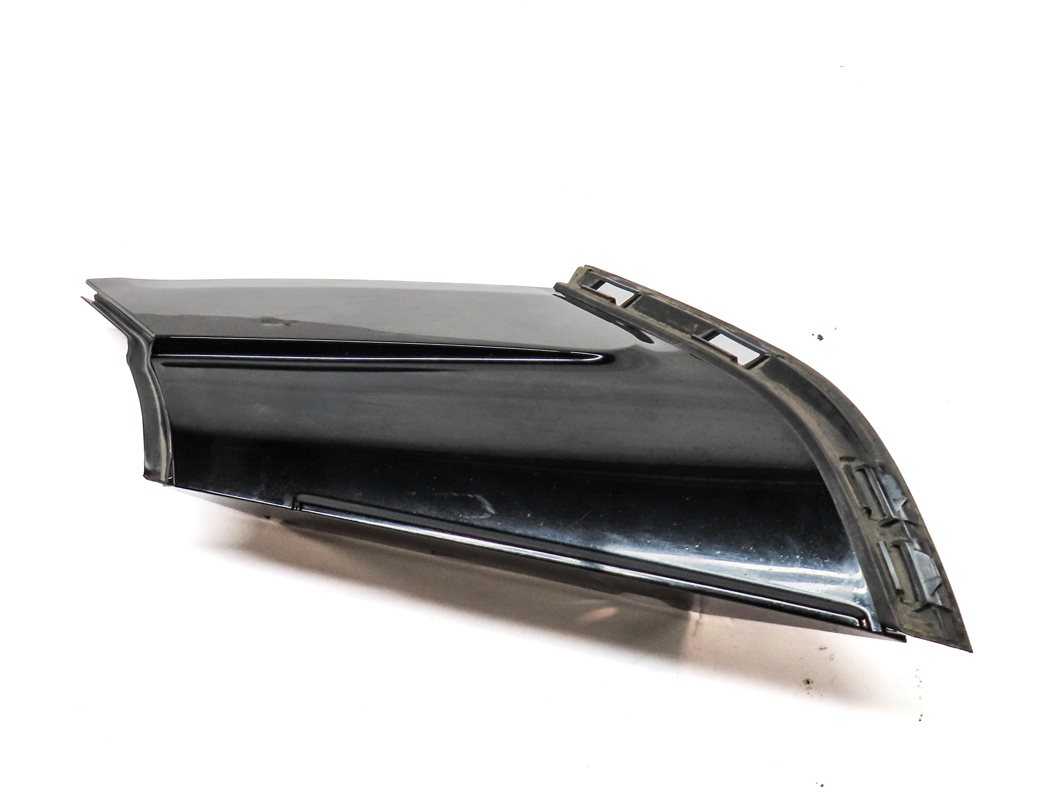 Thumbnail 4: 2013 RANGE ROVER EVOQUE (L538) REAR RIGHT D PILLAR TRIM MOULDING (GLOSS BLACK)