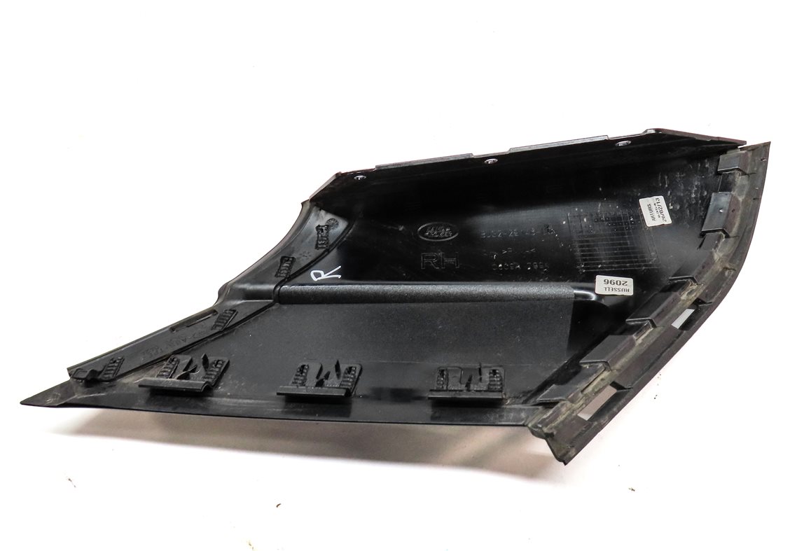Thumbnail 6: 2013 RANGE ROVER EVOQUE (L538) REAR RIGHT D PILLAR TRIM MOULDING (GLOSS BLACK)