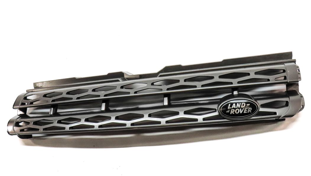 Thumbnail 2: 2013-2015 RANGE ROVER EVOQUE (L538) FRONT UPPER HOOD AIR VENT GRILLE TRIM
