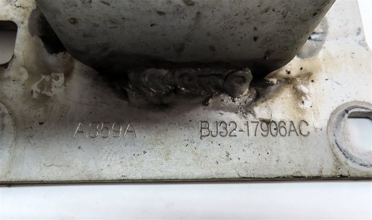 Thumbnail 7: 2012-2019 RANGE ROVER EVOQUE (L538) REAR BUMPER REINFORCEMENT BAR IMPACT BRACE
