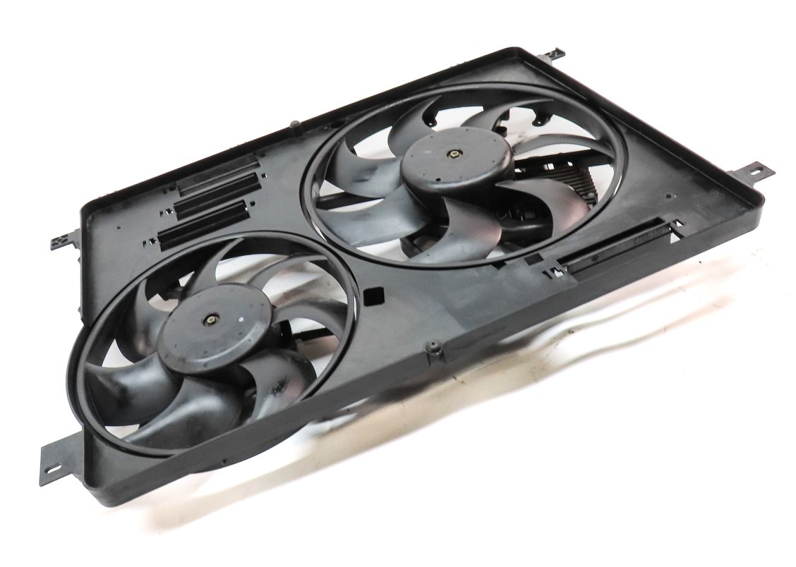 Thumbnail 3: 12-17 LR2 DISCOVERY SPORT RANGE ROVER EVOQUE L550 RADIATOR COOLING FAN & SHROUD