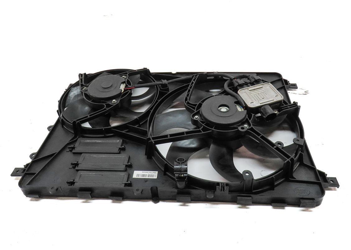 Thumbnail 6: 12-17 LR2 DISCOVERY SPORT RANGE ROVER EVOQUE L550 RADIATOR COOLING FAN & SHROUD