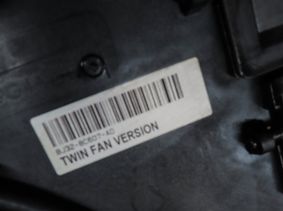 Thumbnail 7: 12-17 LR2 DISCOVERY SPORT RANGE ROVER EVOQUE L550 RADIATOR COOLING FAN & SHROUD