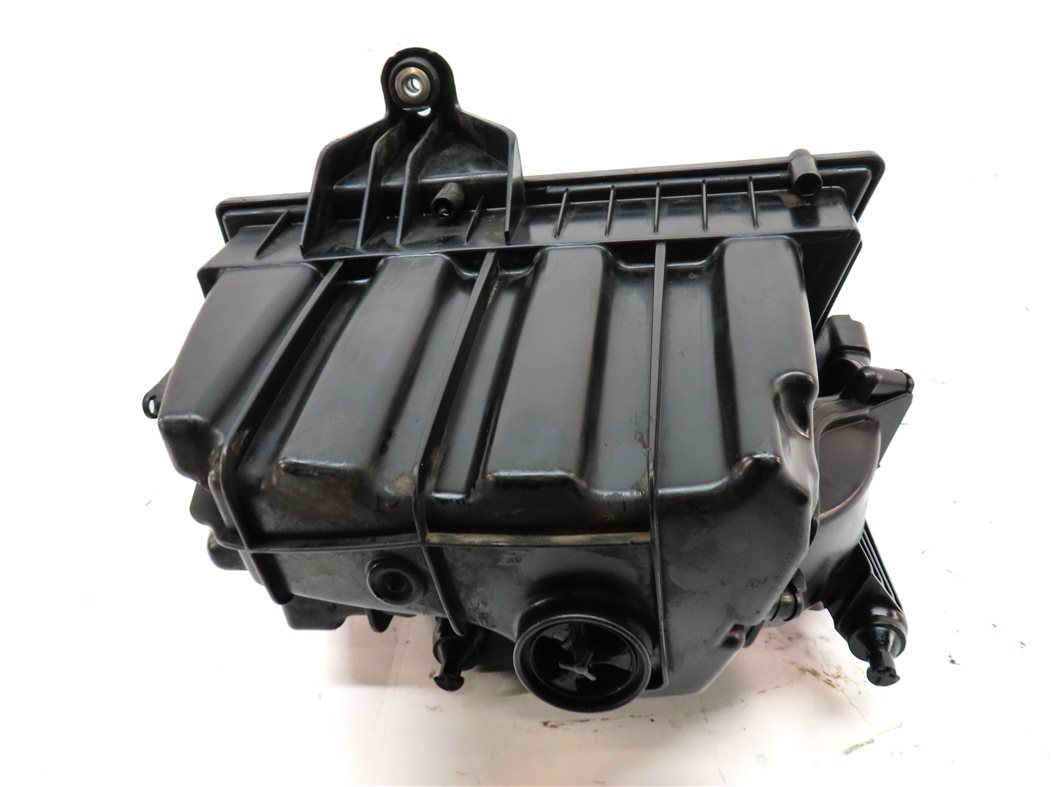 Thumbnail 6: 2012-2013 RANGE ROVER EVOQUE (L538) AIR FILTER BOX AIR CLEANER HOUSING