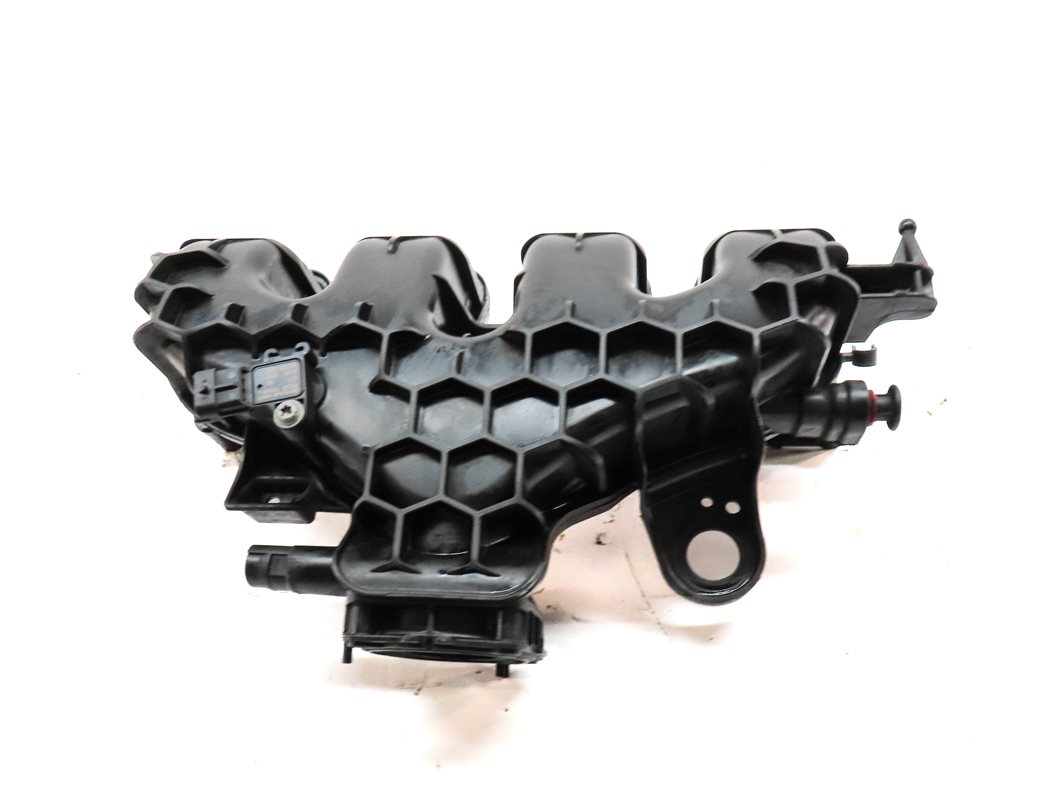 Thumbnail 2: 2012-2015 LAND ROVER LR2 / RANGE ROVER EVOQUE (L538) 2.0L ENGINE INTAKE MANIFOLD