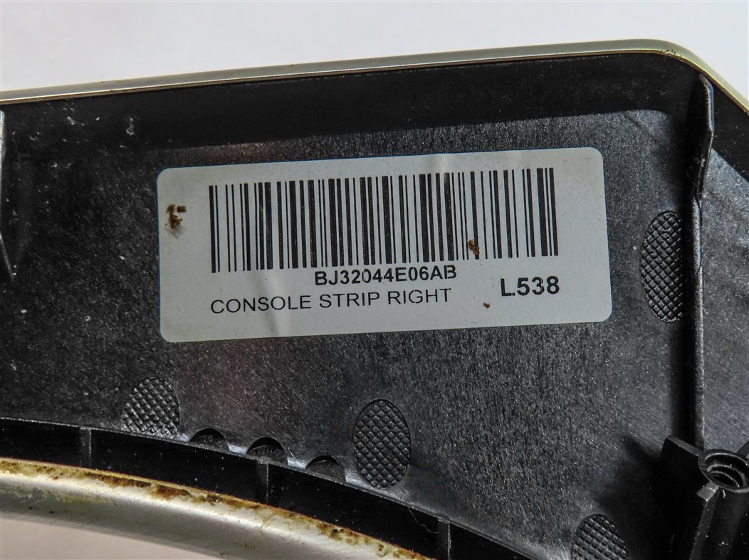 Thumbnail 15: 2013 ROVER EVOQUE (L538) INTERIOR CENTER CONSOLE DASH VENT CONTROL TRIM SET/8