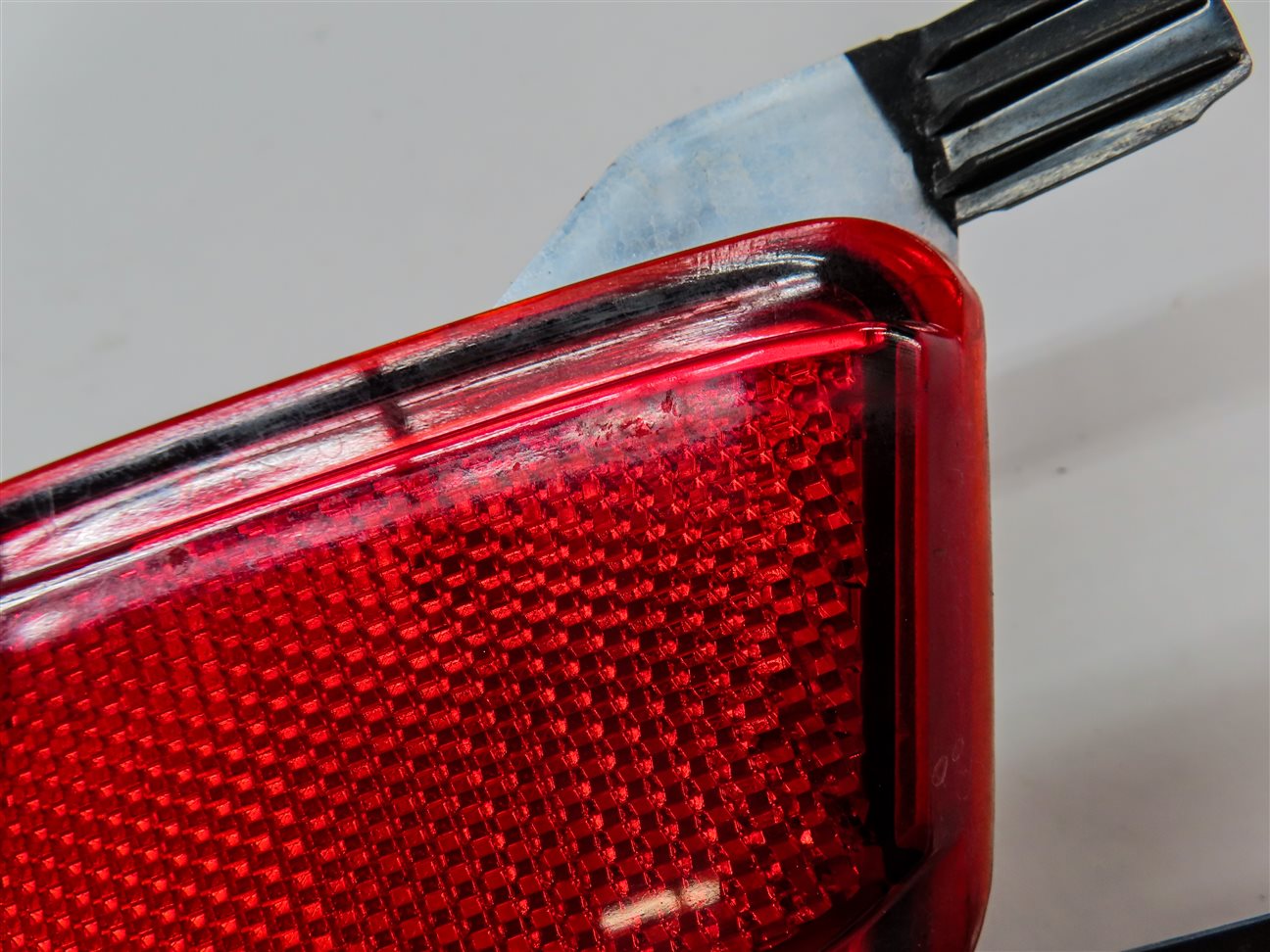Thumbnail 6: 2012-2019 RANGE ROVER EVOQUE (L538) RIGHT PASSENGER REAR BUMPER TAILLIGHT LAMP