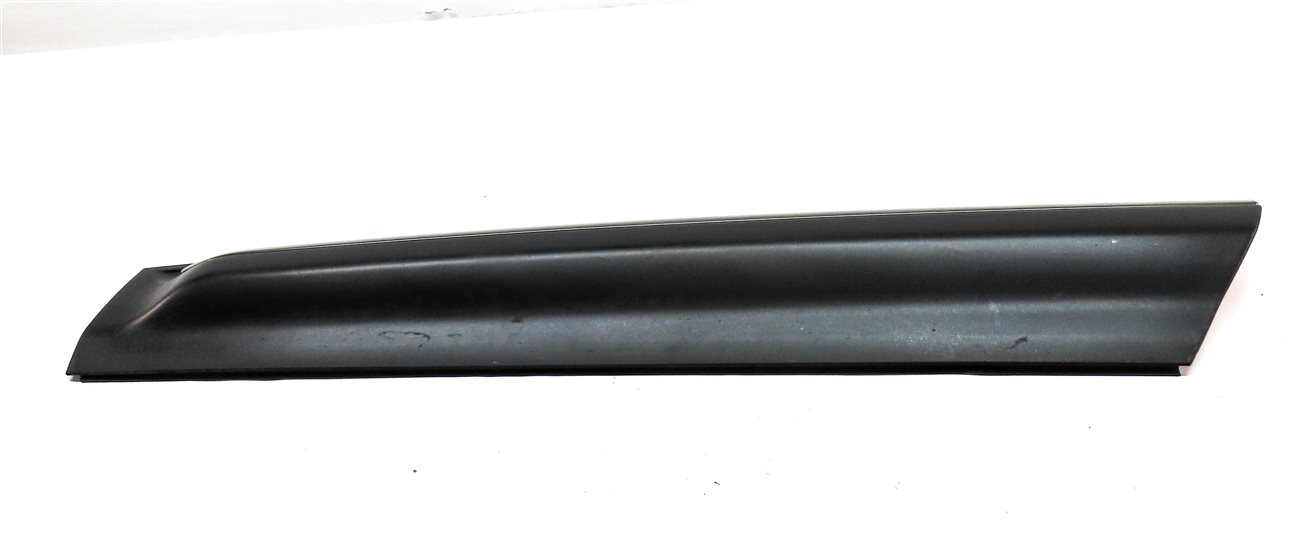 Thumbnail 4: 2013 RANGE ROVER EVOQUE (L538) FRONT LEFT DRIVER LOWER DOOR TRIM MOULDING
