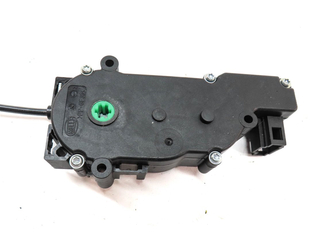 Thumbnail 7: 2015 MERCEDES ML350 (W166) REAR TRUNK TAILGATE HATCH LOCK LATCH ACTUATOR W/CABLE