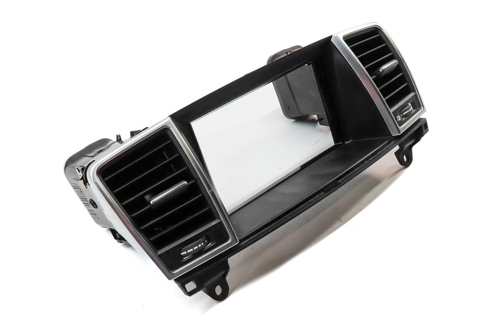 Thumbnail 3: 15 MB ML350 W166 FRONT CENTER DASH SCREEN TRIM HEAT AIR AC DUAL VENT (Black)