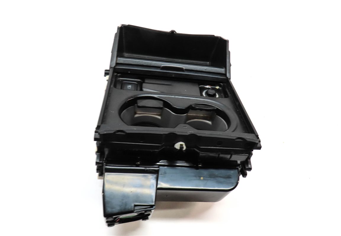 Thumbnail 8: 2015 MERCEDES ML350 (W166) FRONT CENTER CONSOLE HEATED COOLED CUPHOLDER (BLACK)