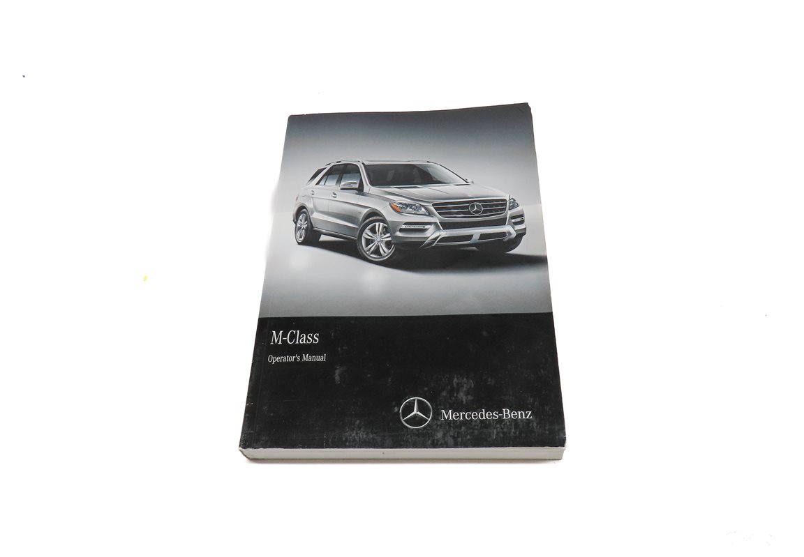 Thumbnail 8: 2015 MERCEDES ML350 (W166) OWNER'S MANUAL BOOKLET SET/7 w/ CASE
