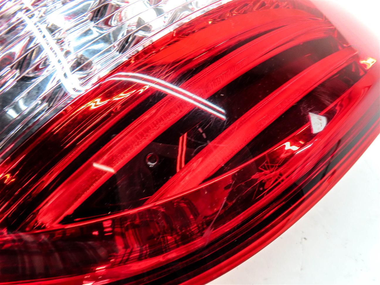 Thumbnail 7: 12-15 MERCEDES ML-CLASS (W166) REAR RIGHT PASSENGER LED TAILLIGHT BRAKE LIGHT