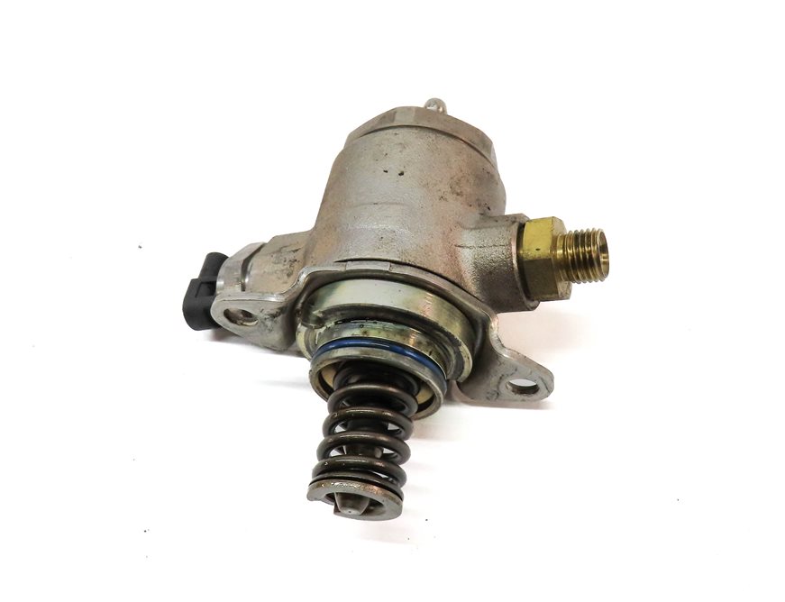 Thumbnail 5: 13-17 AUDI A4 A5 A6 Q5 TT (B8 C7 8K 8T 8R MK3) 2.0L ENGINE MECHANICAL FUEL PUMP