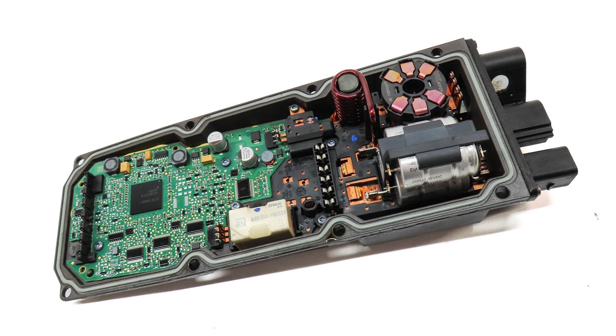 Thumbnail 3: 2015 AUDI A4 (B8 8K) 2.0L (CAED) STEERING GEAR RACK & PINION CONTROL MODULE