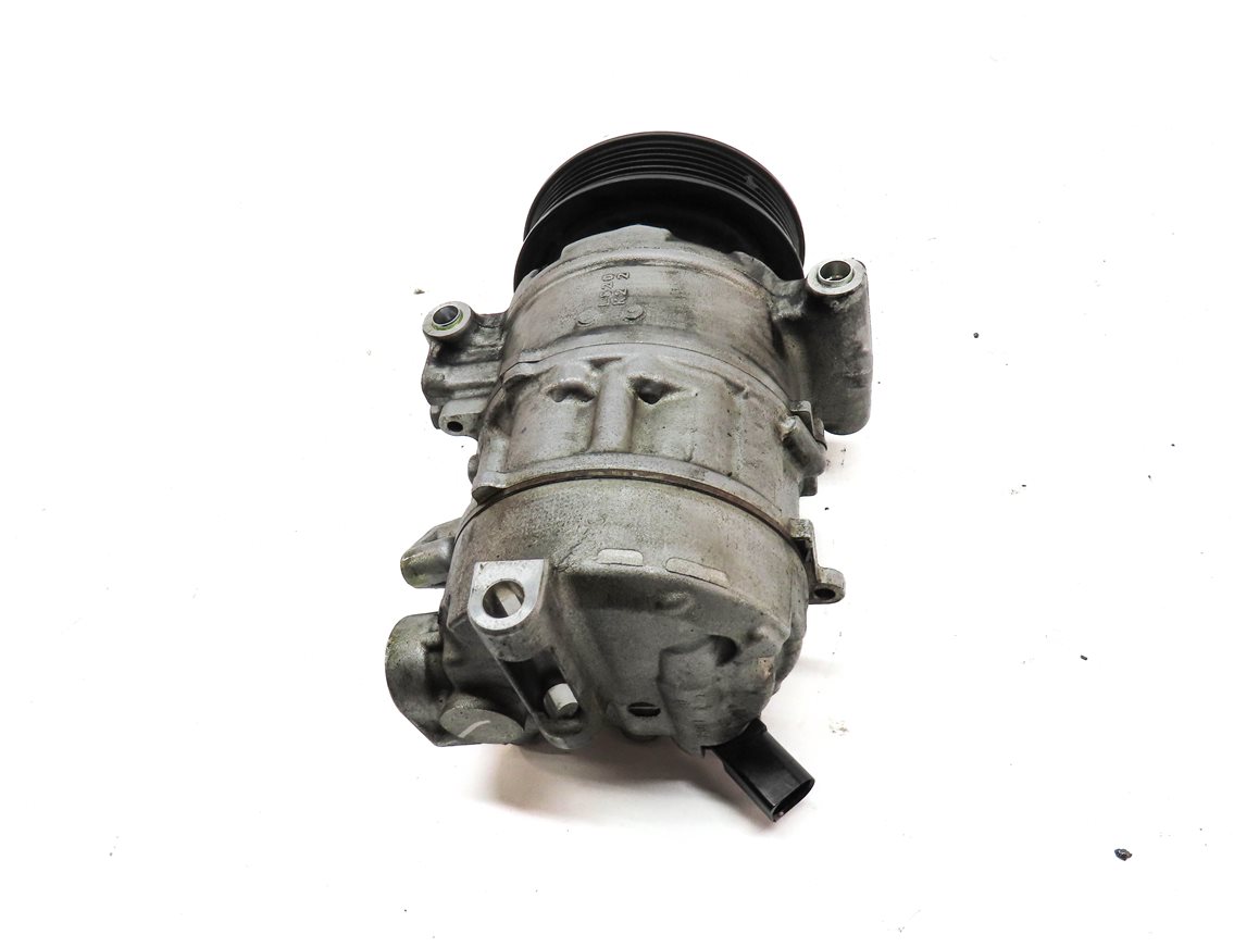 Thumbnail 5: 17-20 AUDI A4 A5 A6 (B9 F5 8W 8WS) 2.0L CYMC TURBO ENGINE A/C COMPRESSOR PUMP
