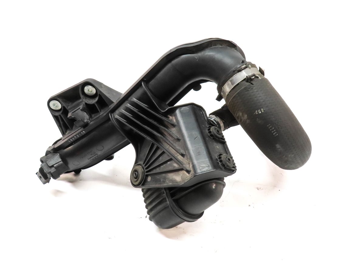 Thumbnail 5: 2015 AUDI A4 (B8 8K) 2.0L (CAED) ENGINE INTERCOOLER PRESSURE HOSE PIPE & DAMPER