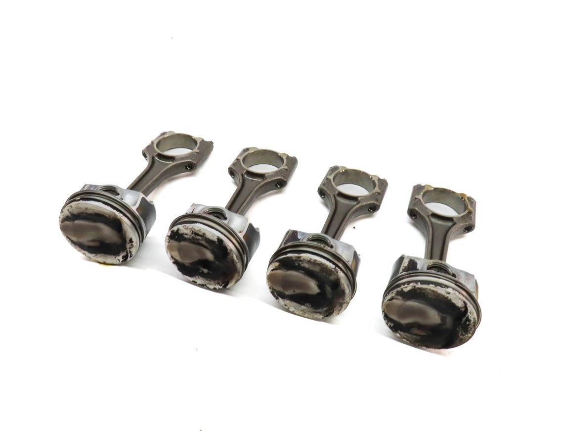Thumbnail 1: 11-18 VW AUDI - A3 A4 A5 A6 Q5 TT BEETLE JETTA TIGUAN 2.0L TURBO PISTON SET/4